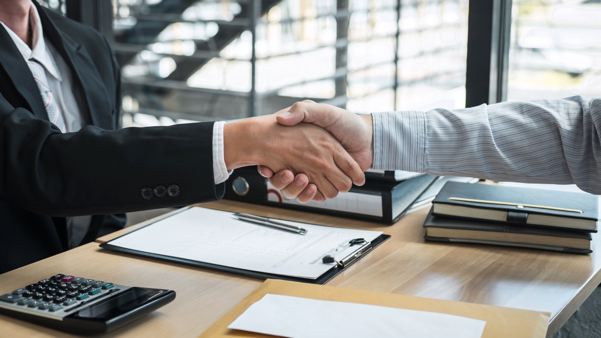 Closing Deals - PaintOutlet.co.uk