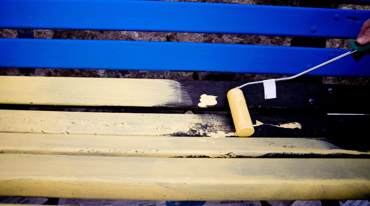 How to Paint Outdoor Benches: Reviving and Protecting Wooden Seating