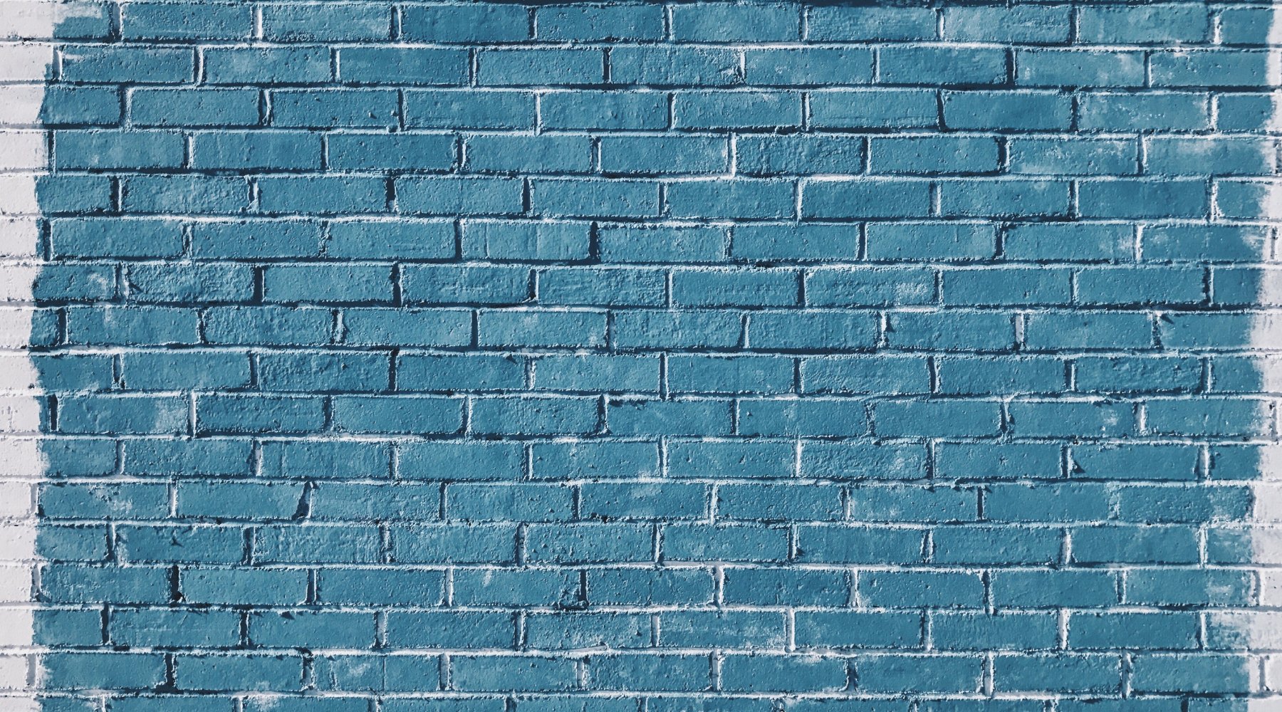 How to Paint Retaining Walls: Protecting Exterior Concrete and Stone - PaintOutlet.co.uk
