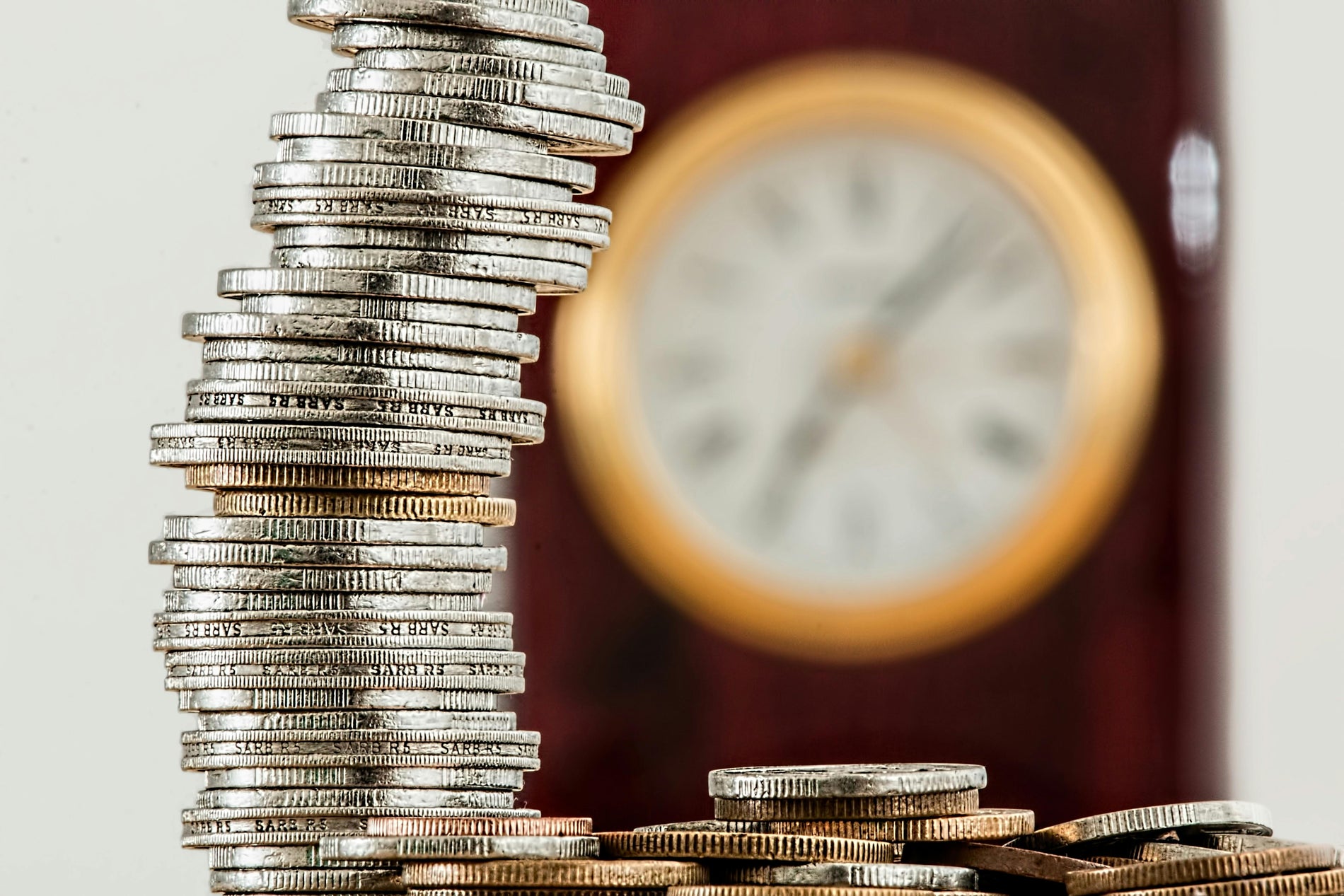 Save Money By Decorating Your Home During The Energy Crisis - PaintOutlet.co.uk