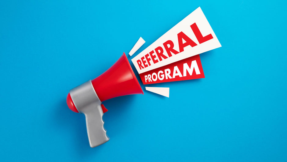 Take Benefits of Referrals - PaintOutlet.co.uk